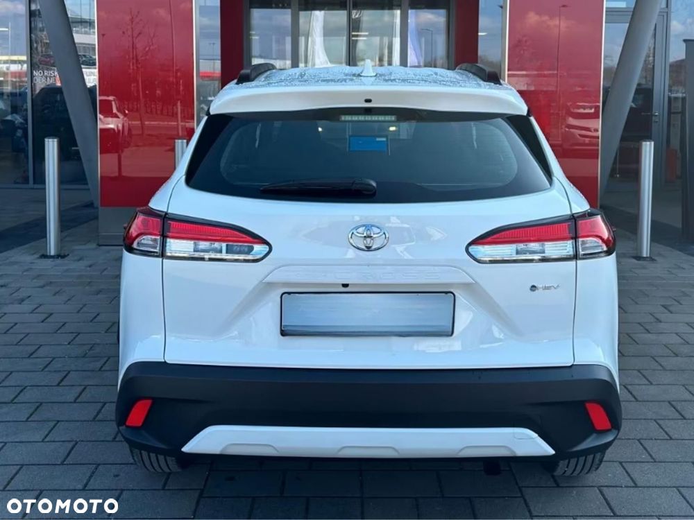 Toyota Corolla Cross - 5