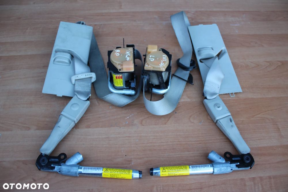PASY NAPINACZE AIRBAG PRZÓD OPEL INSIGNIA A  JASNE ŻÓŁTE