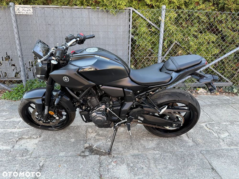 Yamaha MT - 8
