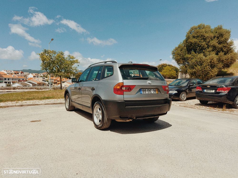 BMW X3 2.0 d SE - 3