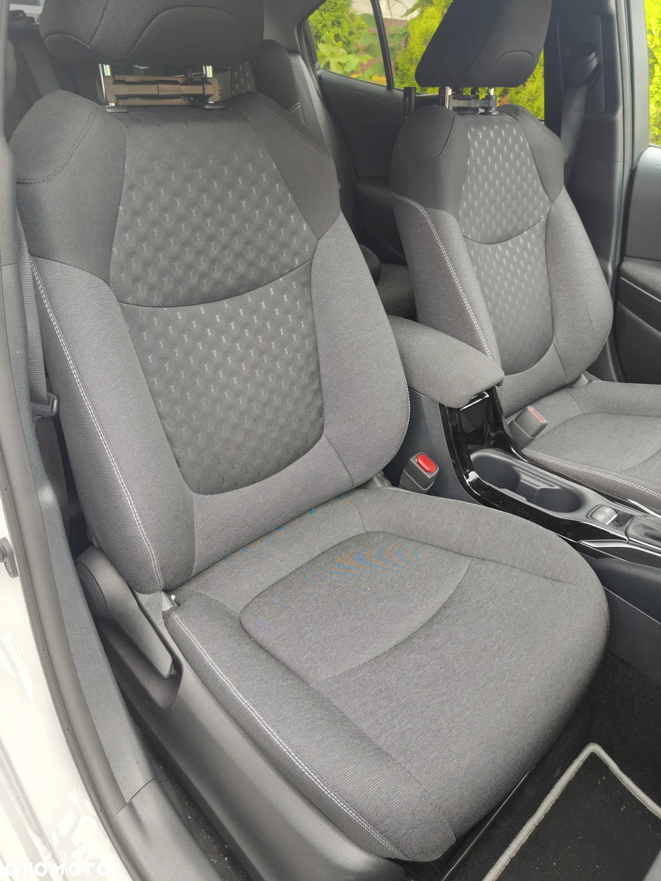 Toyota Corolla 1.8 Hybrid Style - 11