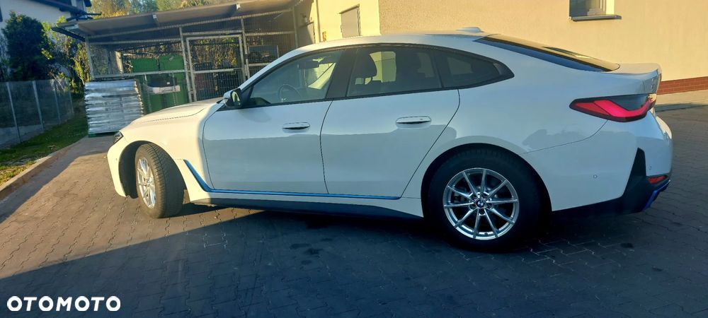 BMW i4 80.7kWh eDrive 35 - 3