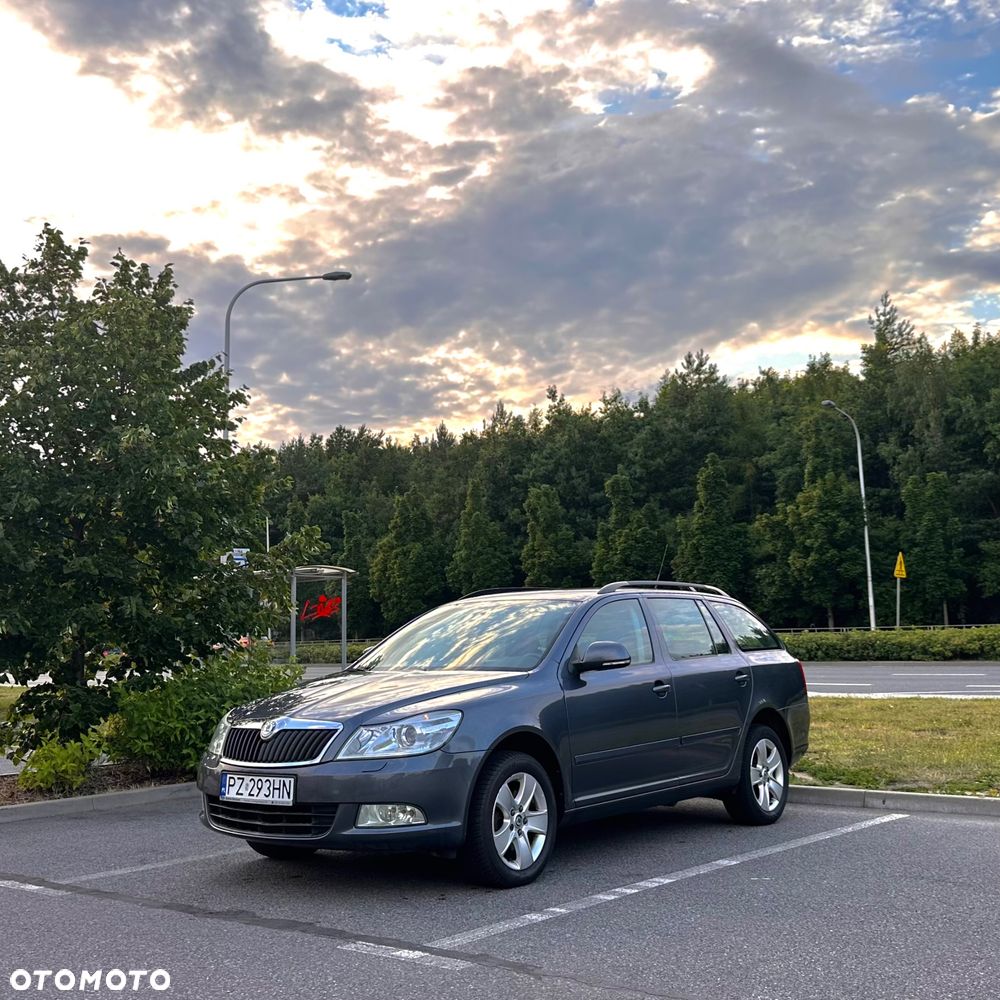 Skoda Octavia 1.8 T FSI Ambiente - 2