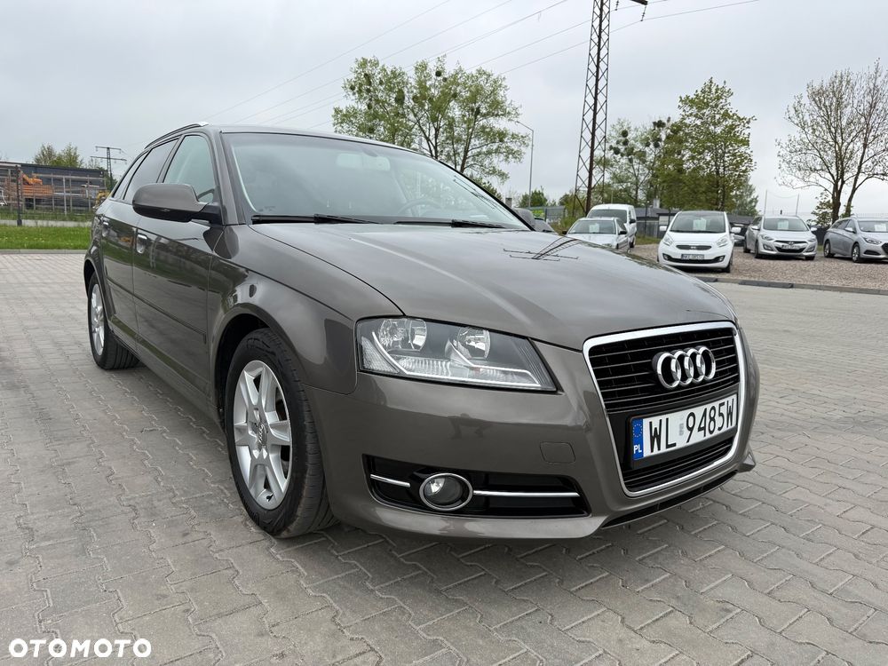 Audi A3 Sportback 1.6 TDI Attraction - 15