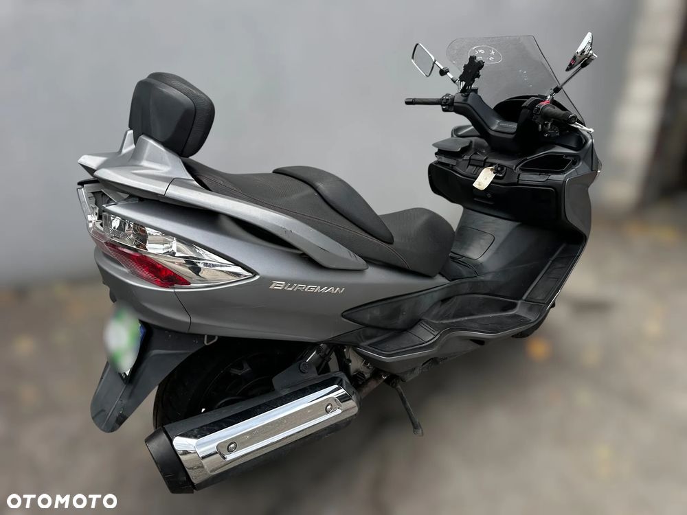 Suzuki Burgman - 3
