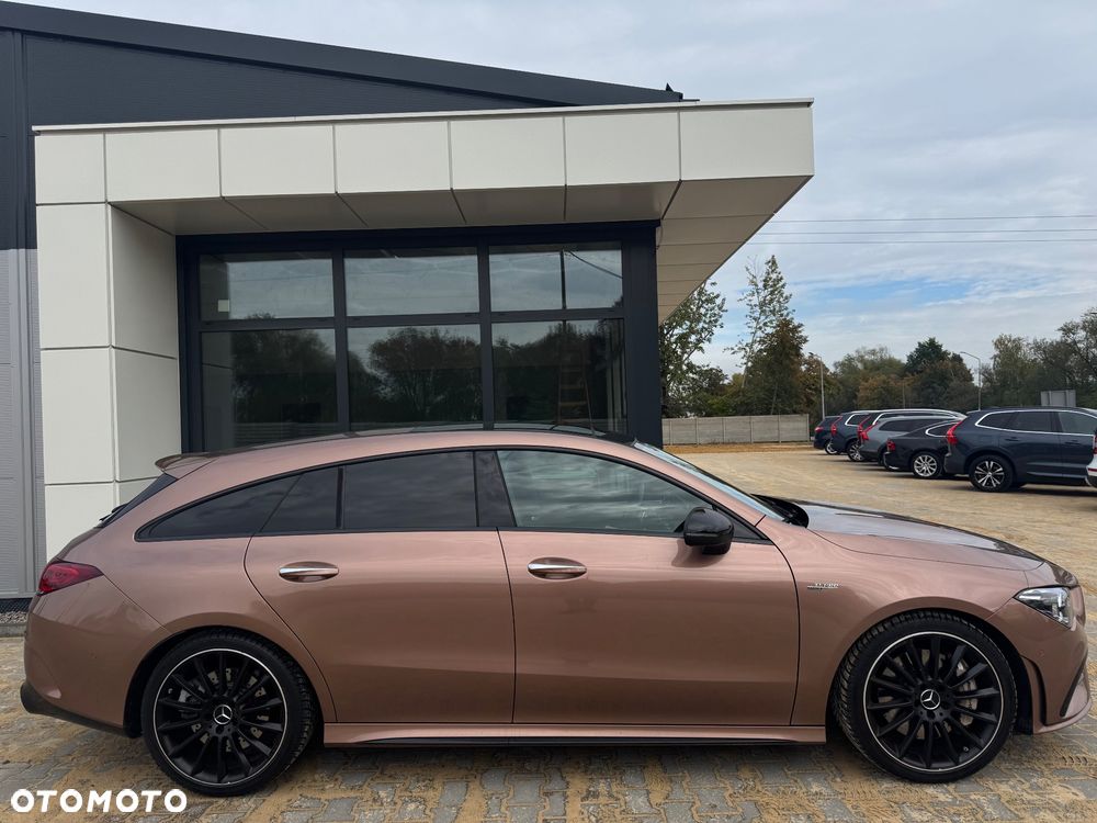 Mercedes-Benz CLA AMG 35 4-Matic 7G-DCT - 2