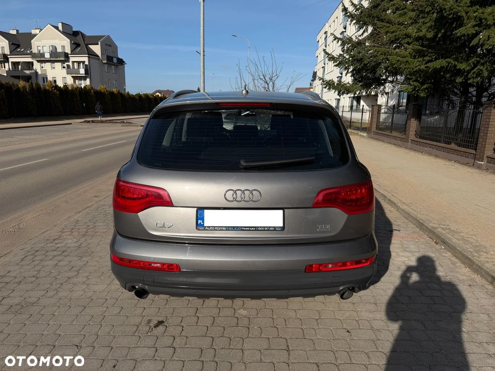 Audi Q7 3.0 TDI Quattro Tiptronic - 6