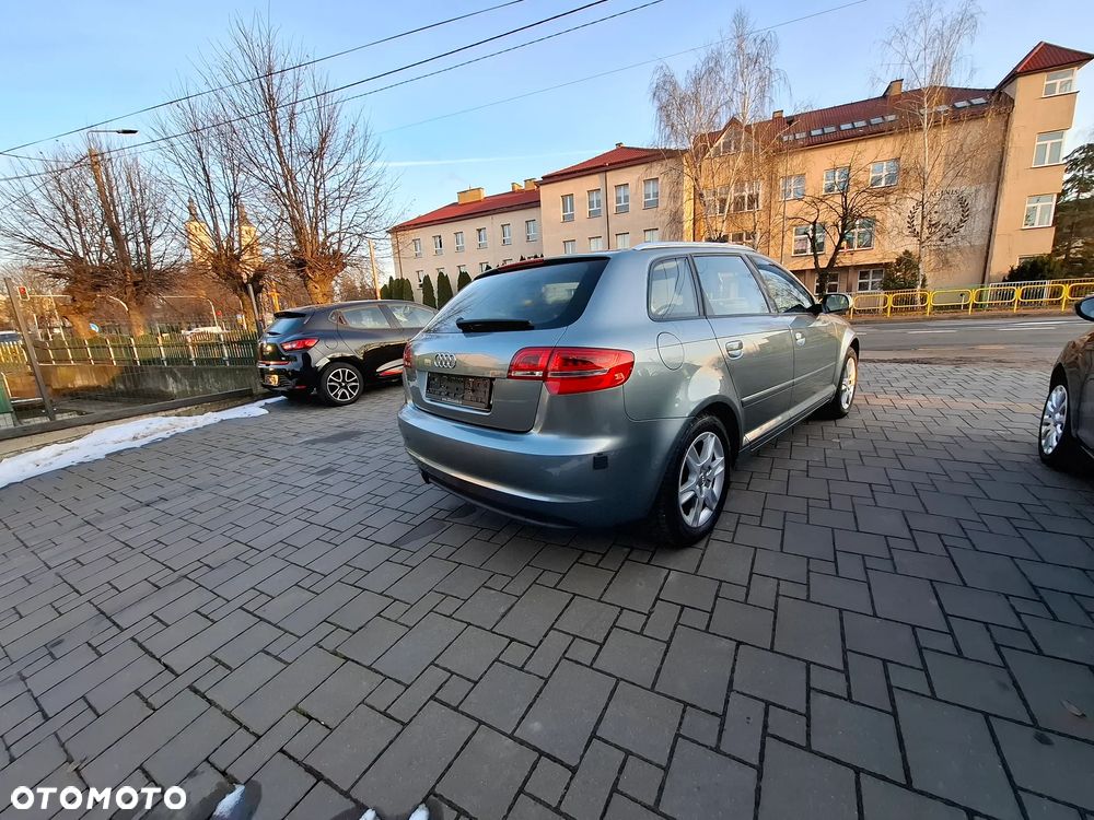 Audi A3 Sportback 1.6 Ambition - 37