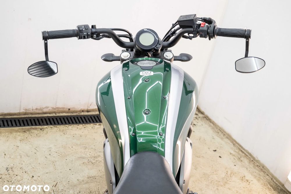 Yamaha XSR - 22
