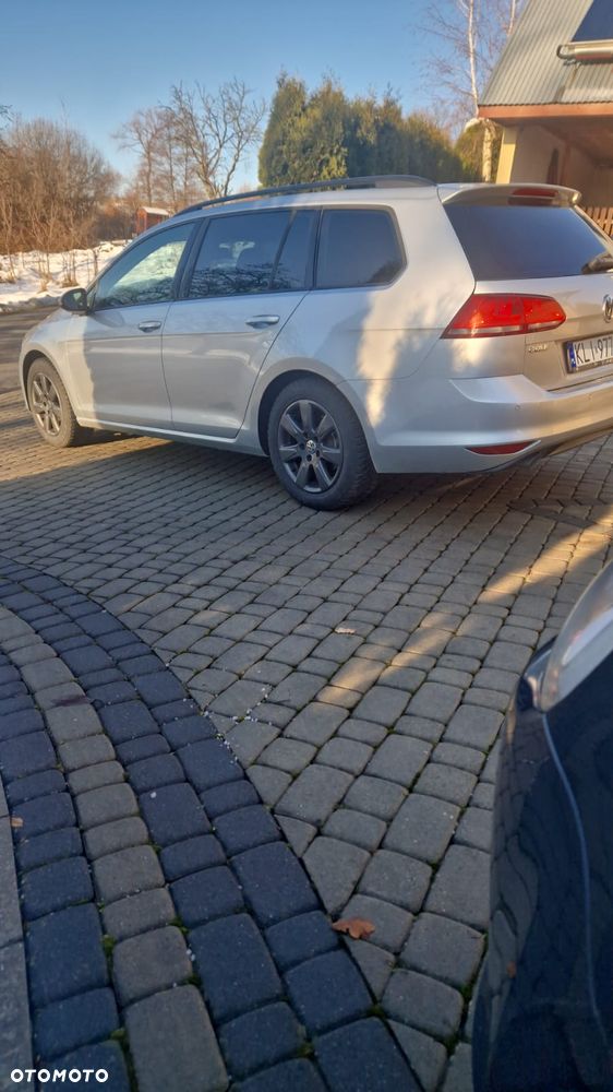 Volkswagen Golf 1.6 TDI BMT Comfortline - 4