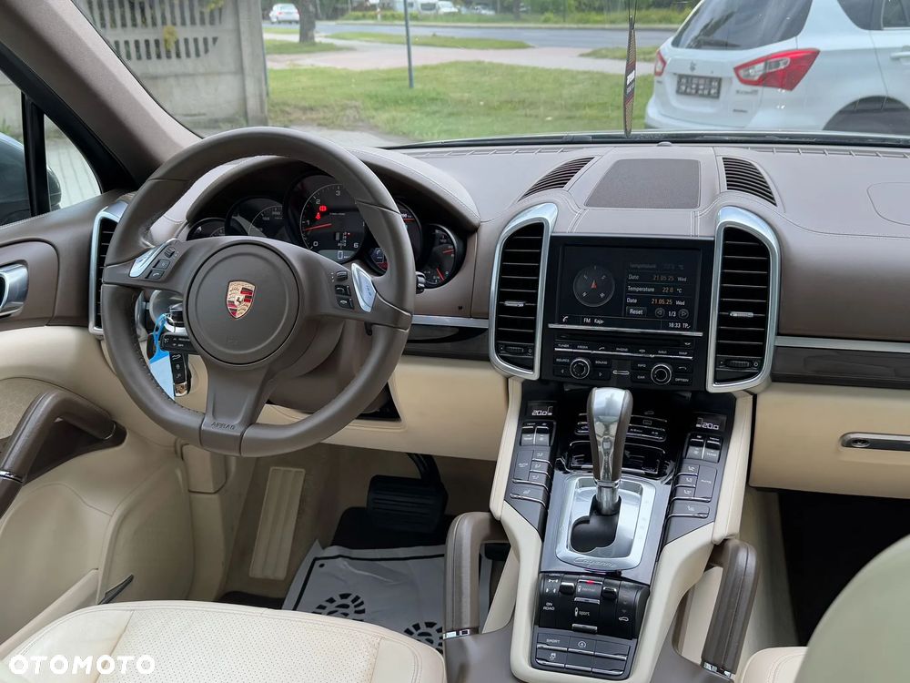 Porsche Cayenne Tiptronic S - 7