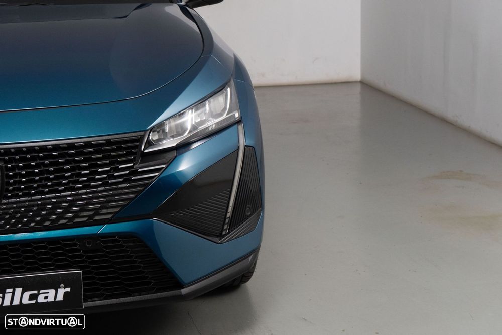 Peugeot 408 1.6 Hybrid Allure Pack e-EAT8 - 27