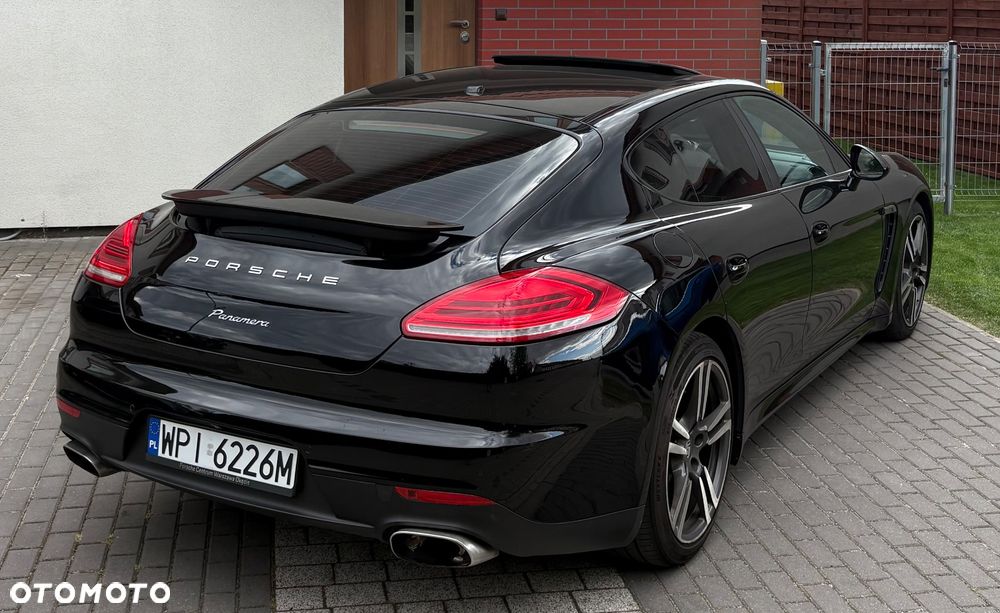 Porsche Panamera PDK - 15