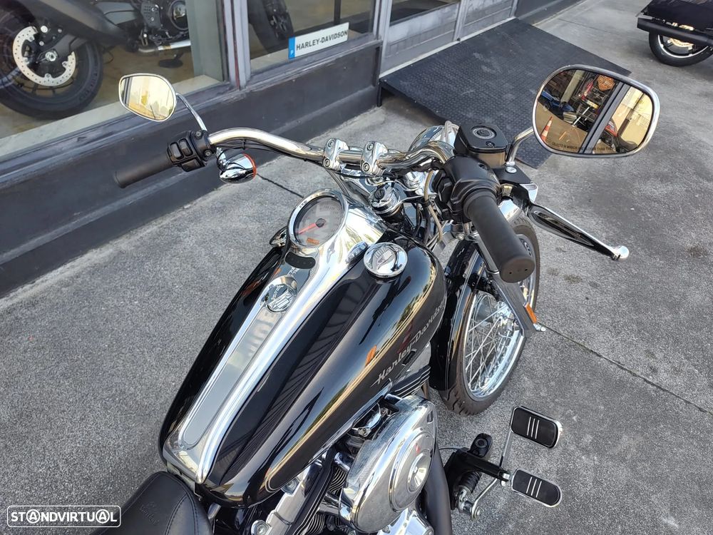 Harley-Davidson Softail Deuce - 5