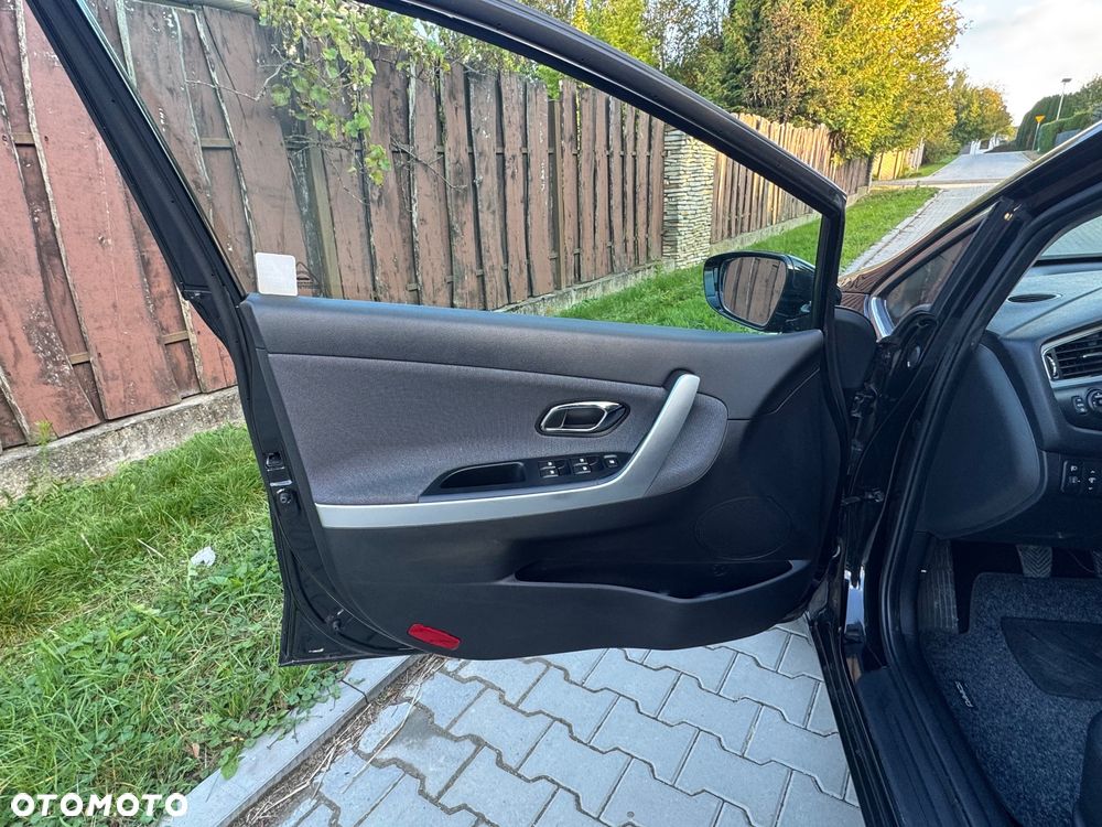 Kia Ceed 1.6 GDI Fifa World Cup Edition - 14
