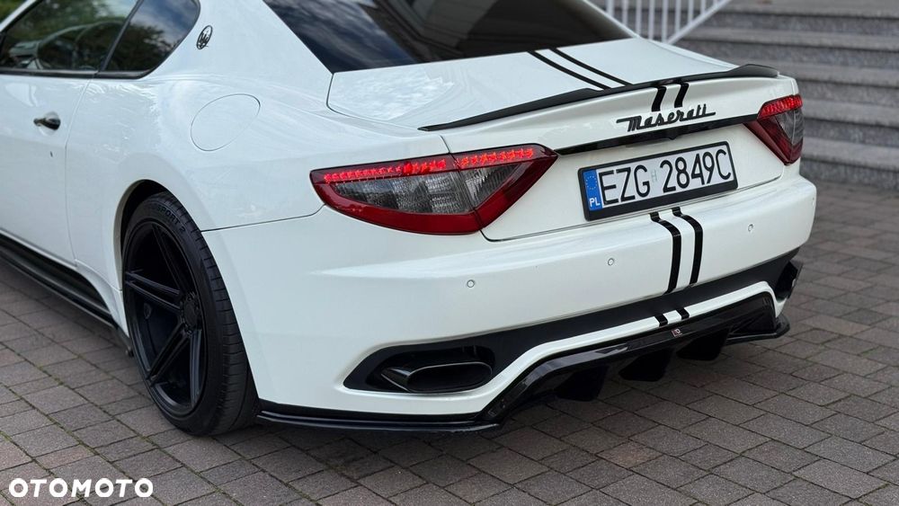 Maserati GranTurismo S - 6