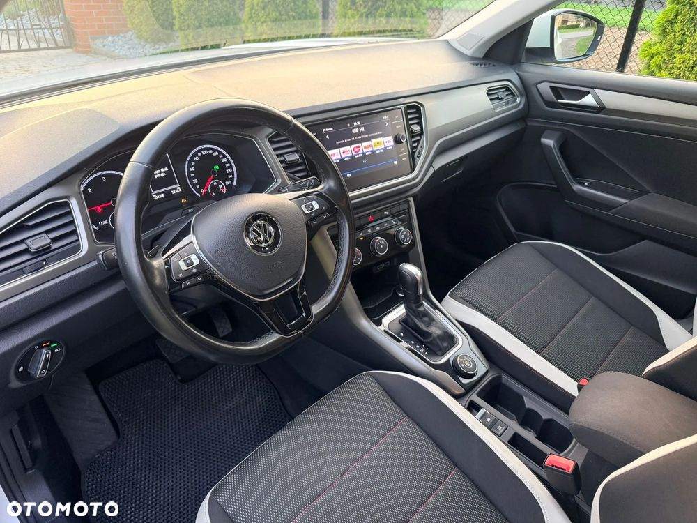Volkswagen T-Roc 2.0 TDI SCR 4MOTION DSG Sport - 17
