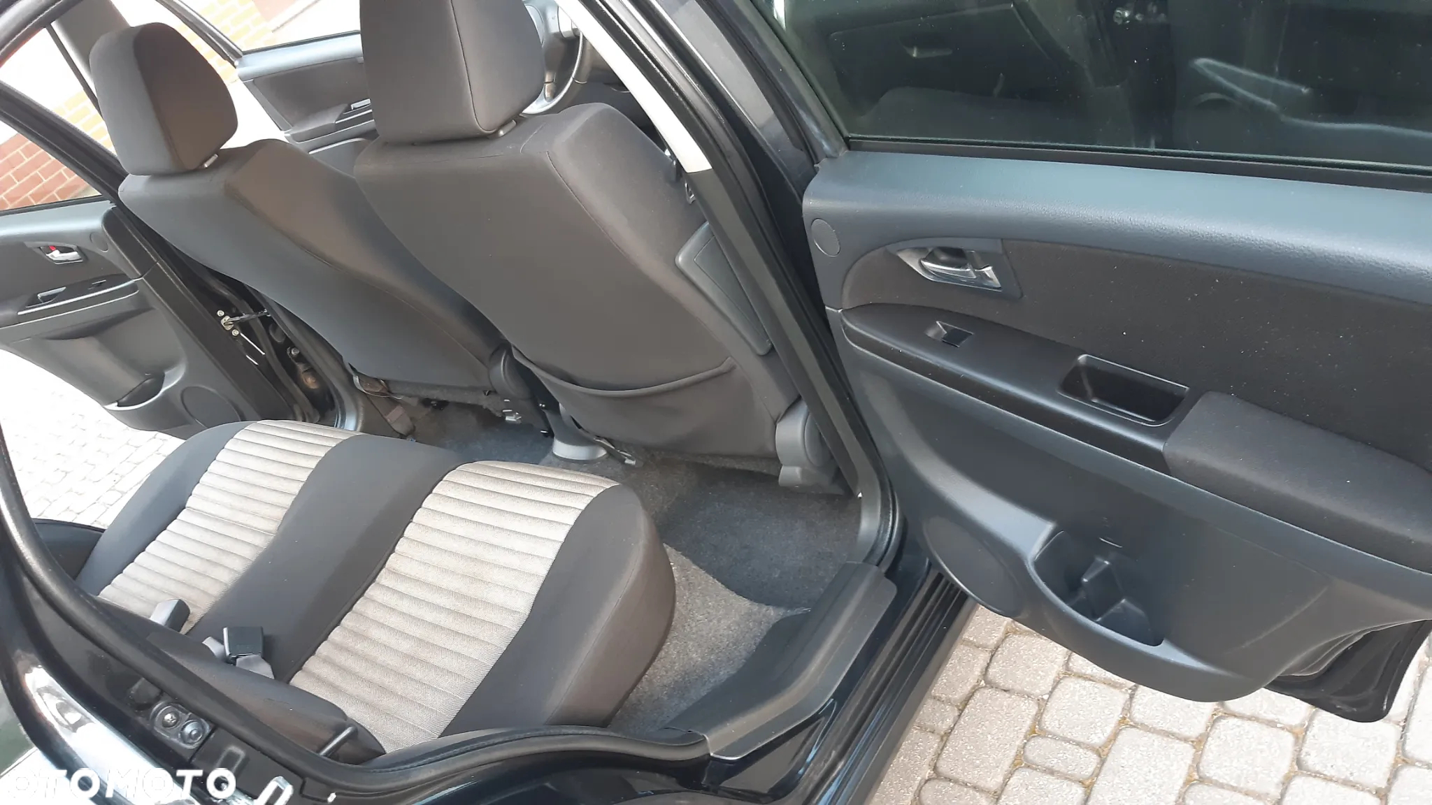 Fiat Sedici 2.0 Multijet DPF 4x2 Emotion - 8