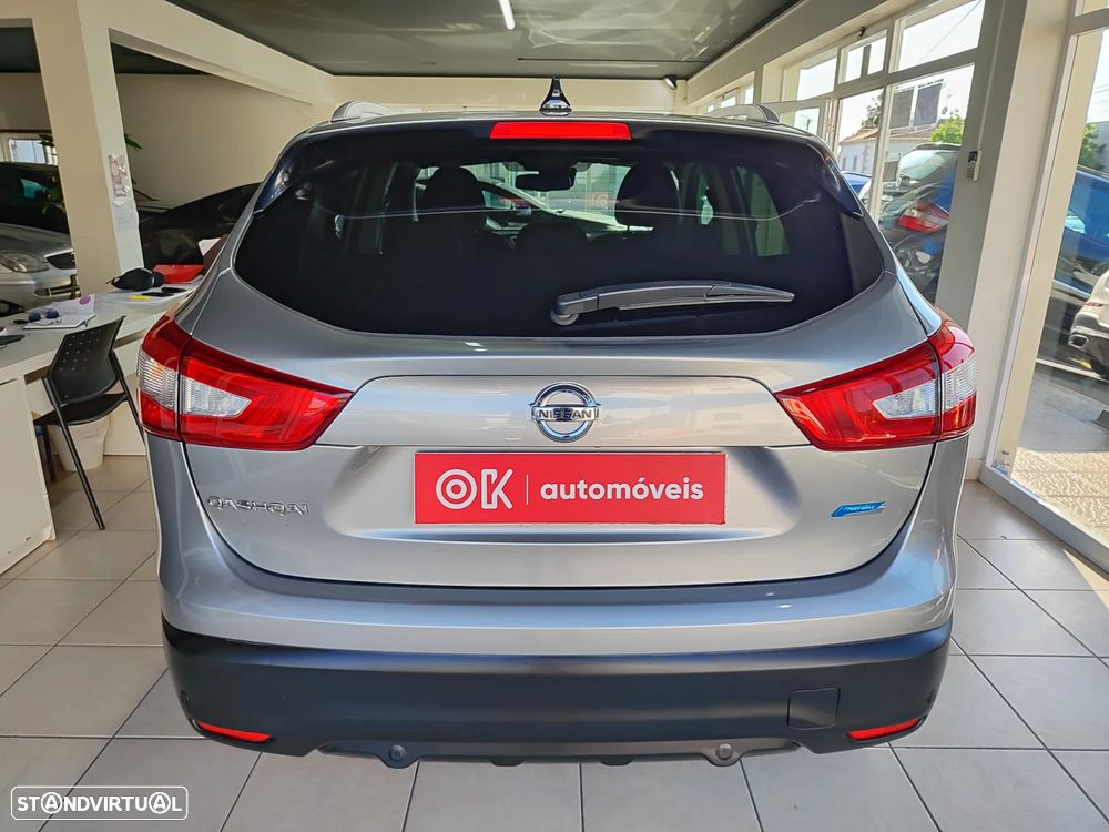 Nissan Qashqai 1.5 dCi N-Connecta 18 - 9