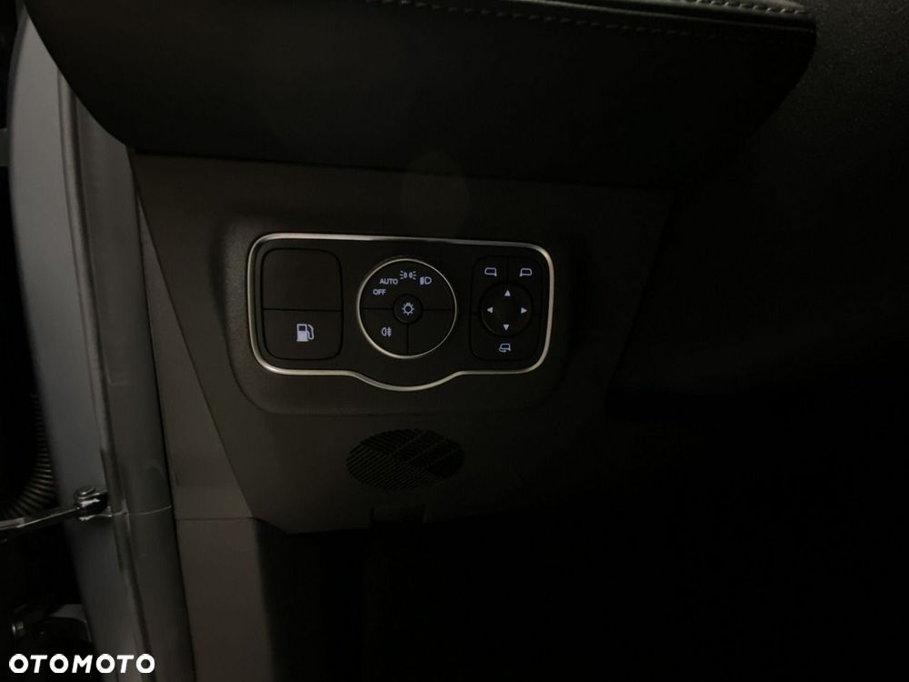 Omoda 9 1.5 Super Hybrid Exclusive AWD - 35