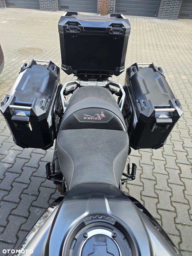 Suzuki V-STROM - 7
