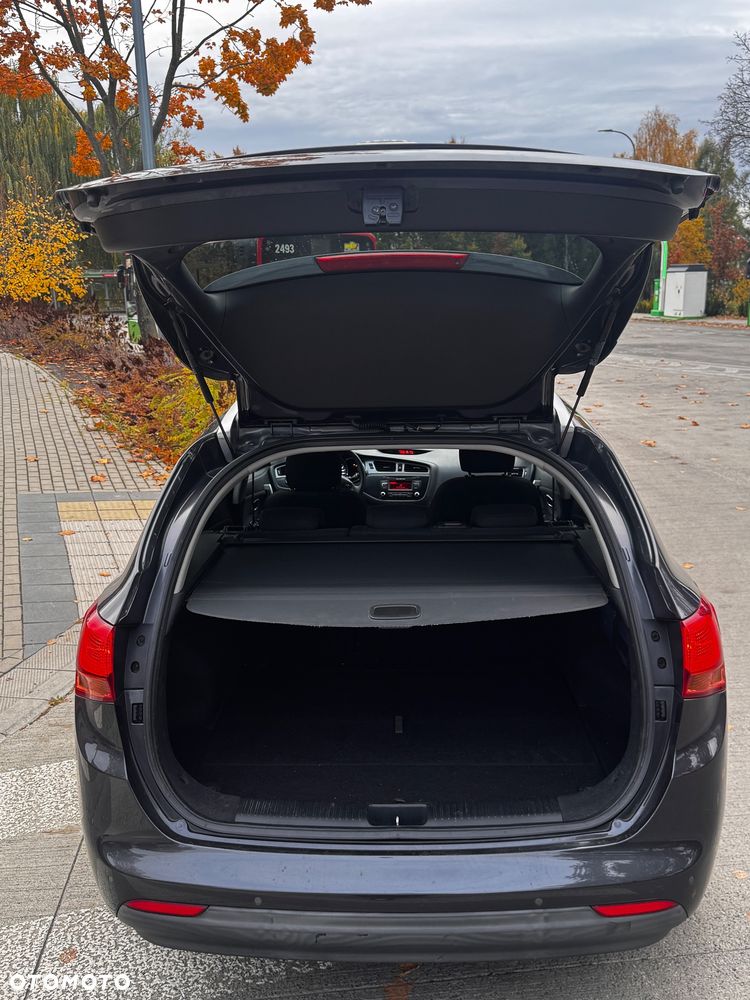 Kia Ceed 1.6 GDI L - 31
