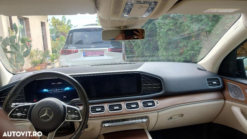 Mercedes-Benz GLE 300 d 4MATIC - 4