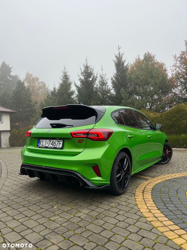 Ford Focus 2.3 EcoBoost ST X Edition - 24