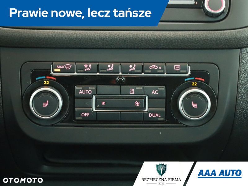 Volkswagen Golf Plus - 12