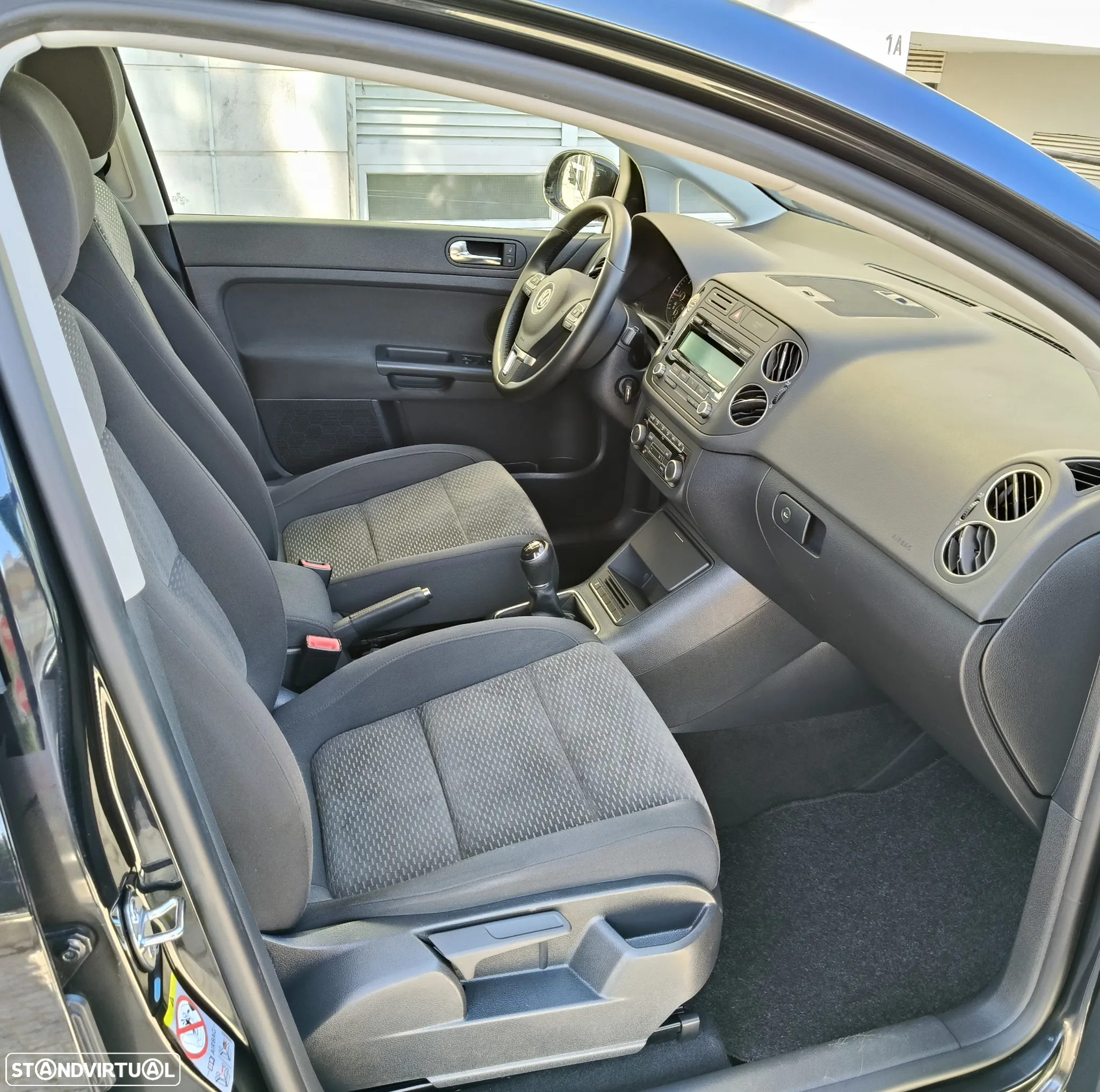 VW Golf Plus 1.6 TDi Style - 18