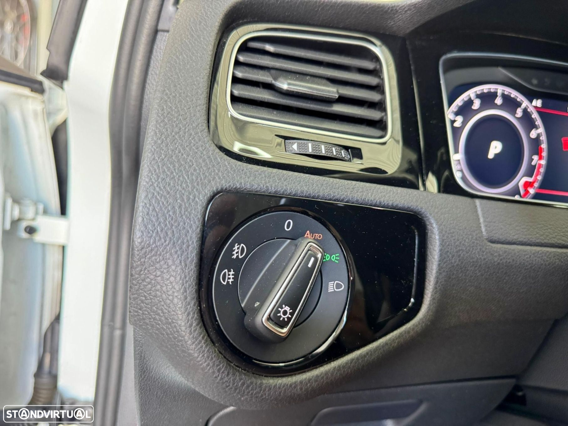 VW Golf 2.0 TSI GTI DSG Performance - 22