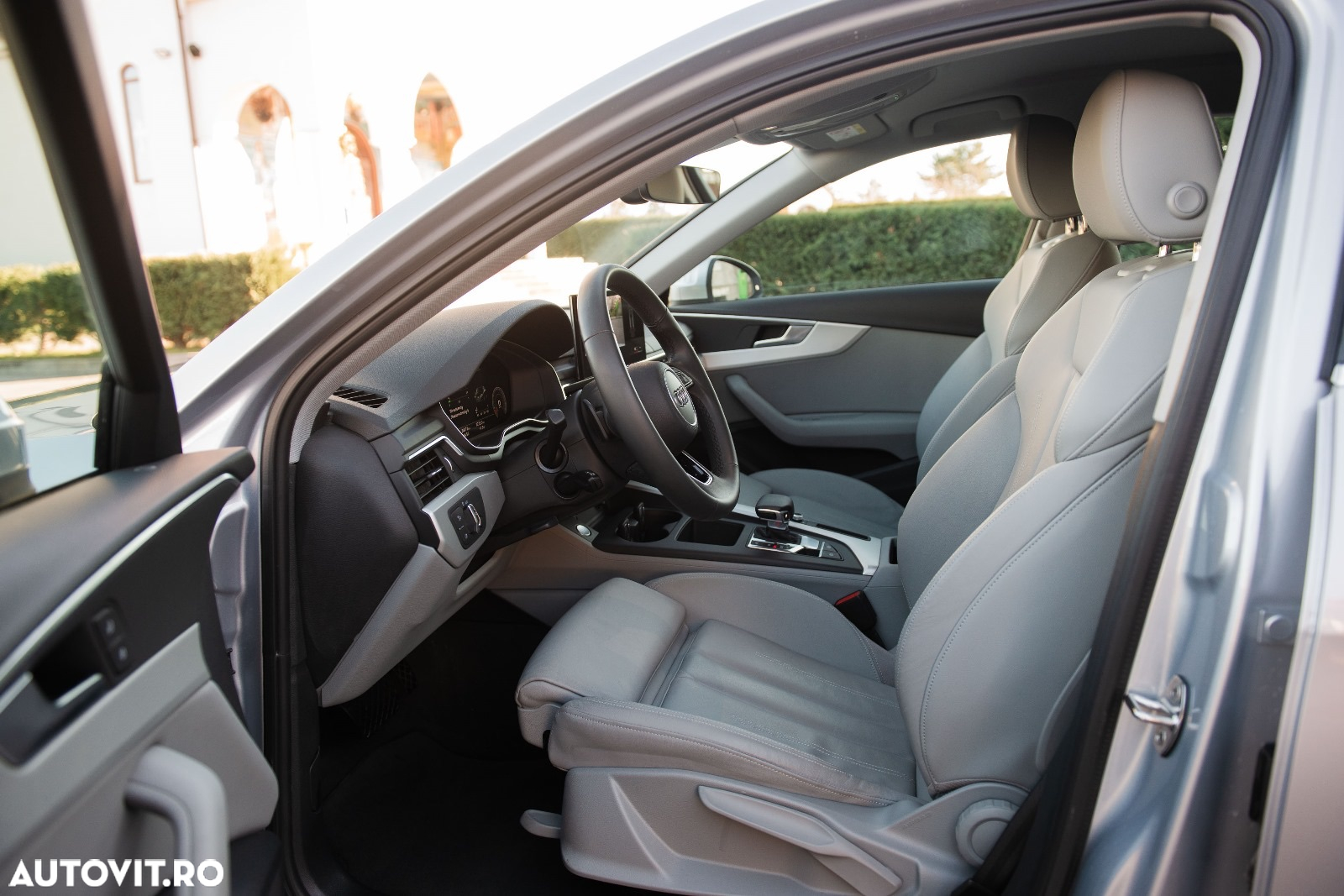 Audi A4 35 TFSI S tronic design - 19