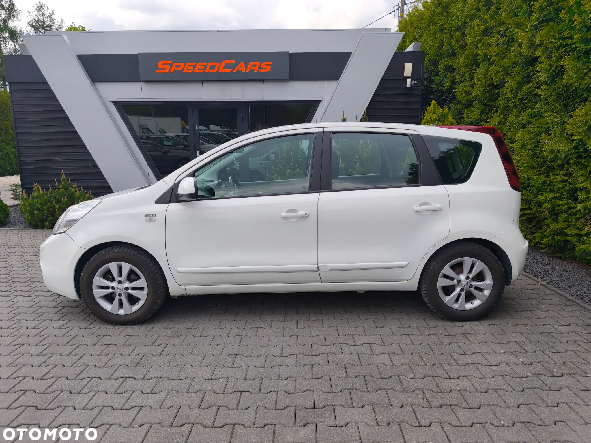Nissan Note - 10