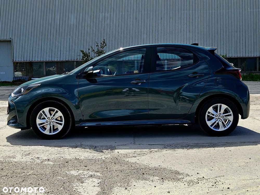 Toyota Yaris - 7