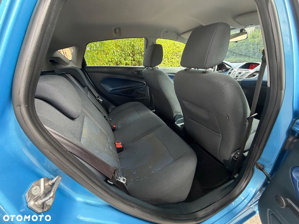Ford Fiesta 1.25 Ambiente - 19