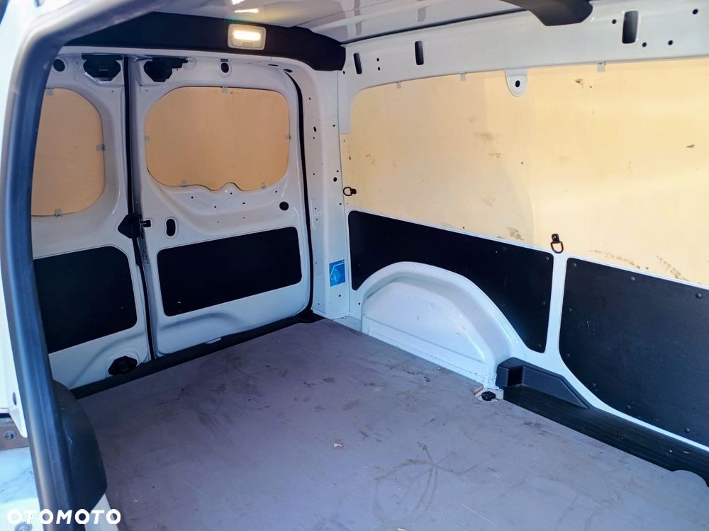 Renault Kangoo Van - 11