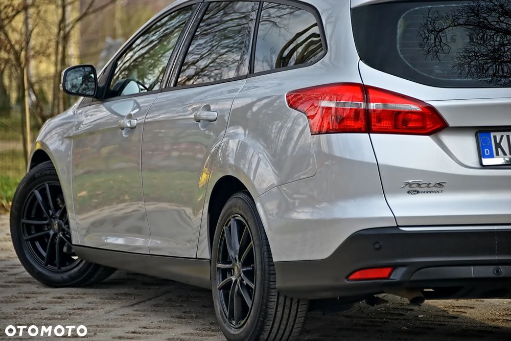 Ford Focus - 16