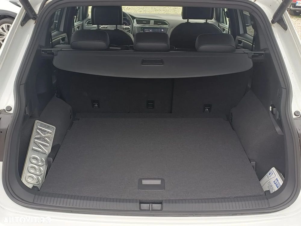 Volkswagen Tiguan Allspace 2.0 TSI 4Mot DSG R-Line - 6
