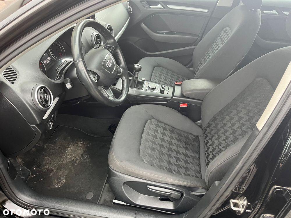 Audi A3 Sportback 2.0 TDI Ambition - 5