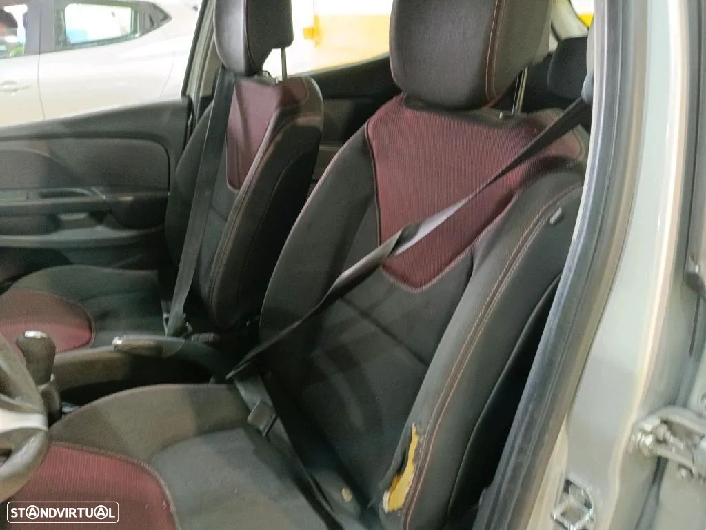 Renault Clio 1.5 dCi Confort - 5