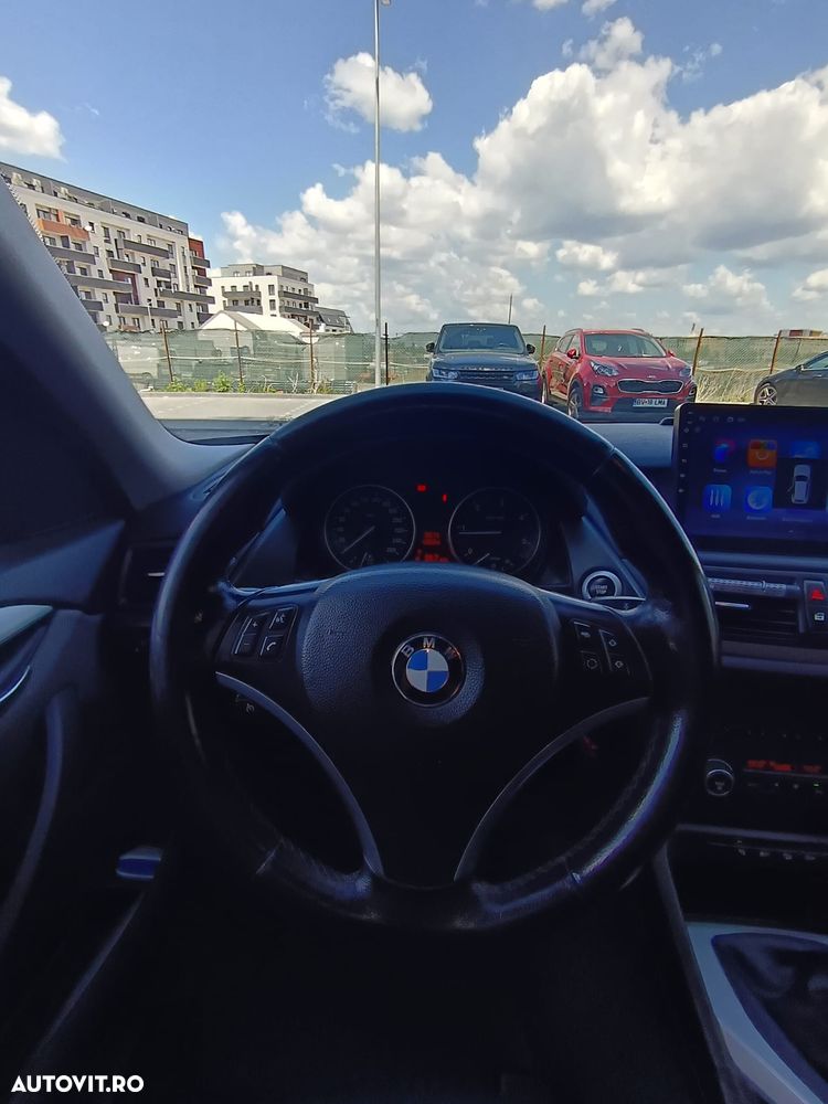 BMW X1 xDrive20d - 9