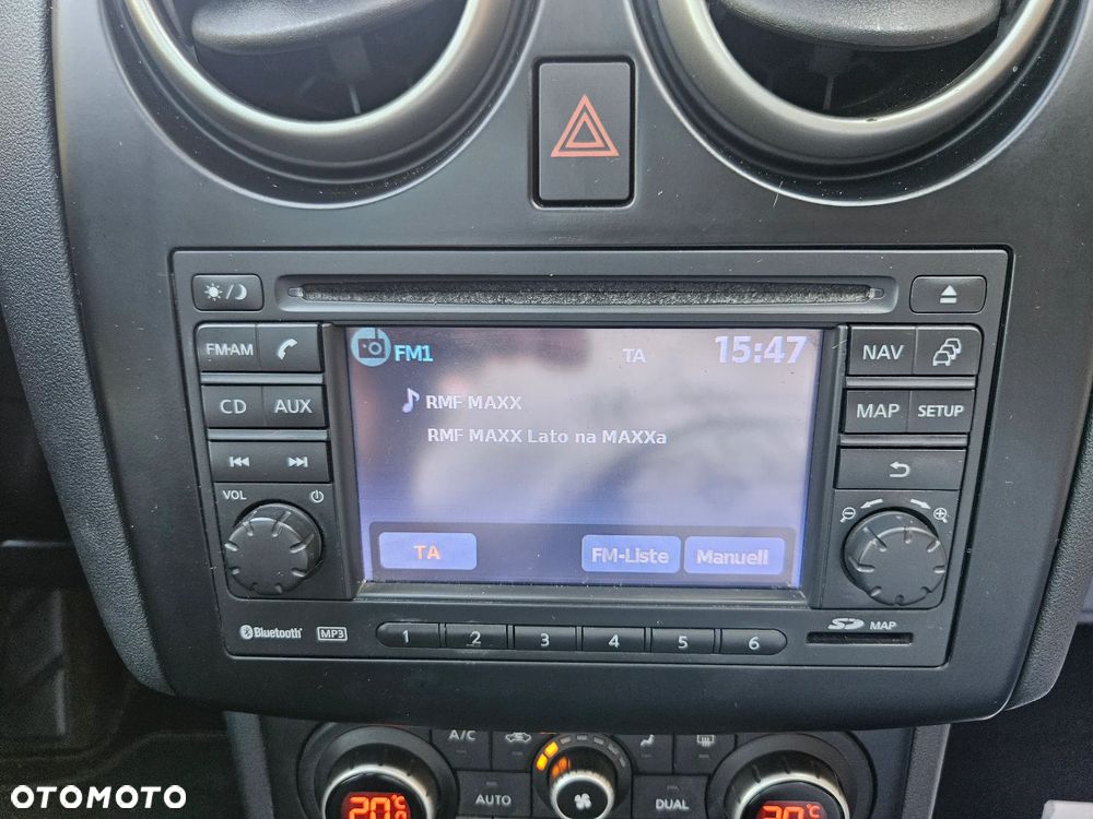 Nissan Qashqai 2.0 4x4 visia - 20