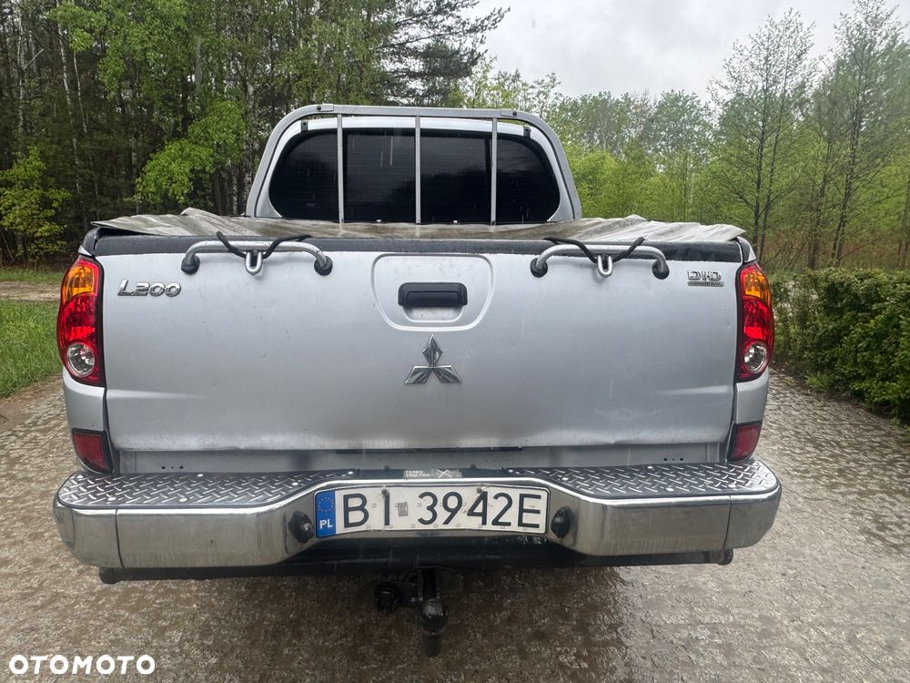 Mitsubishi L200 2.5 DID Intense + - 5