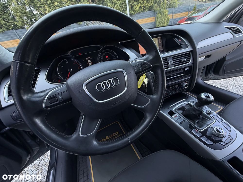 Audi A4 Limousine 2.0 TDI DPF Ambition - 27