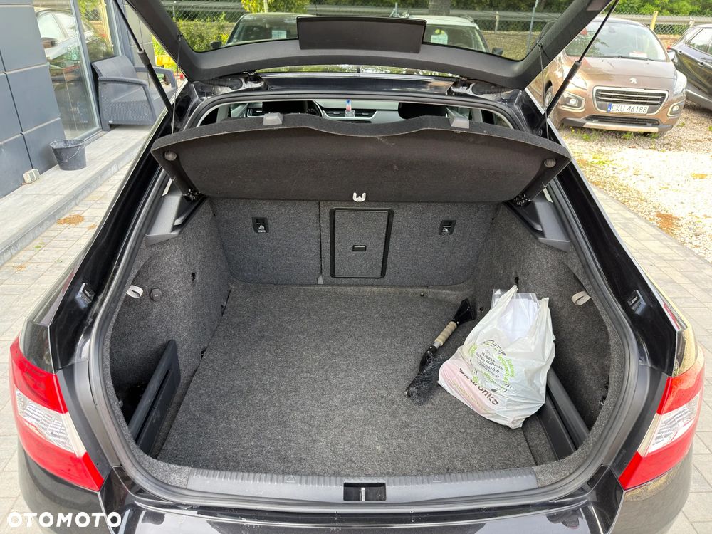 Skoda Octavia 2.0 TDI Style DSG - 24