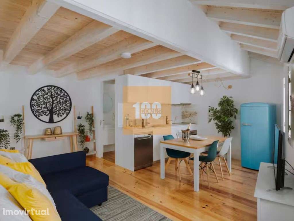 Duplex na Baixa do Porto com rentabilidade - equipada e mobilada - Grande imagem: 2/25