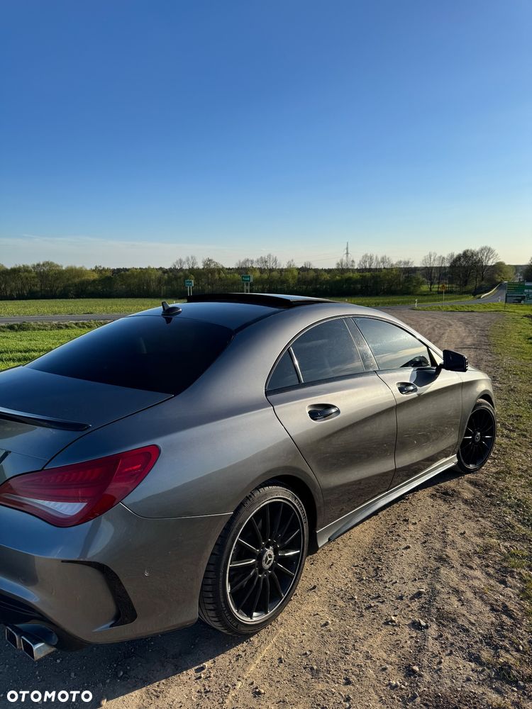 Mercedes-Benz CLA 220 d 7G-DCT AMG Line - 7