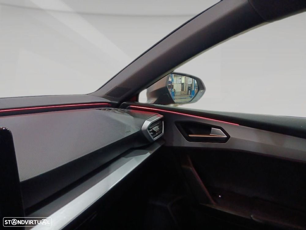 SEAT Leon ST 1.5 eTSI FR DSG - 13