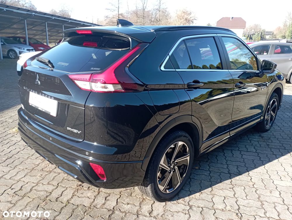 Mitsubishi Eclipse Cross 2.4 PHEV Instyle Plus - 24