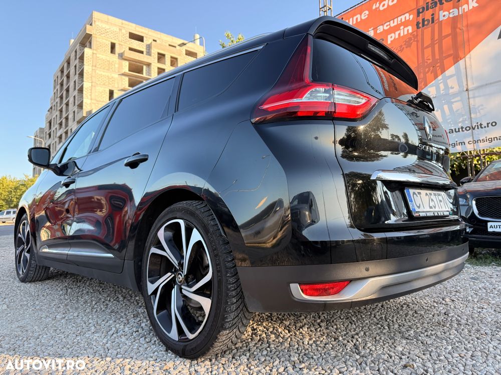Renault Grand Scenic BLUE dCi 120 EDC BOSE EDITION - 33